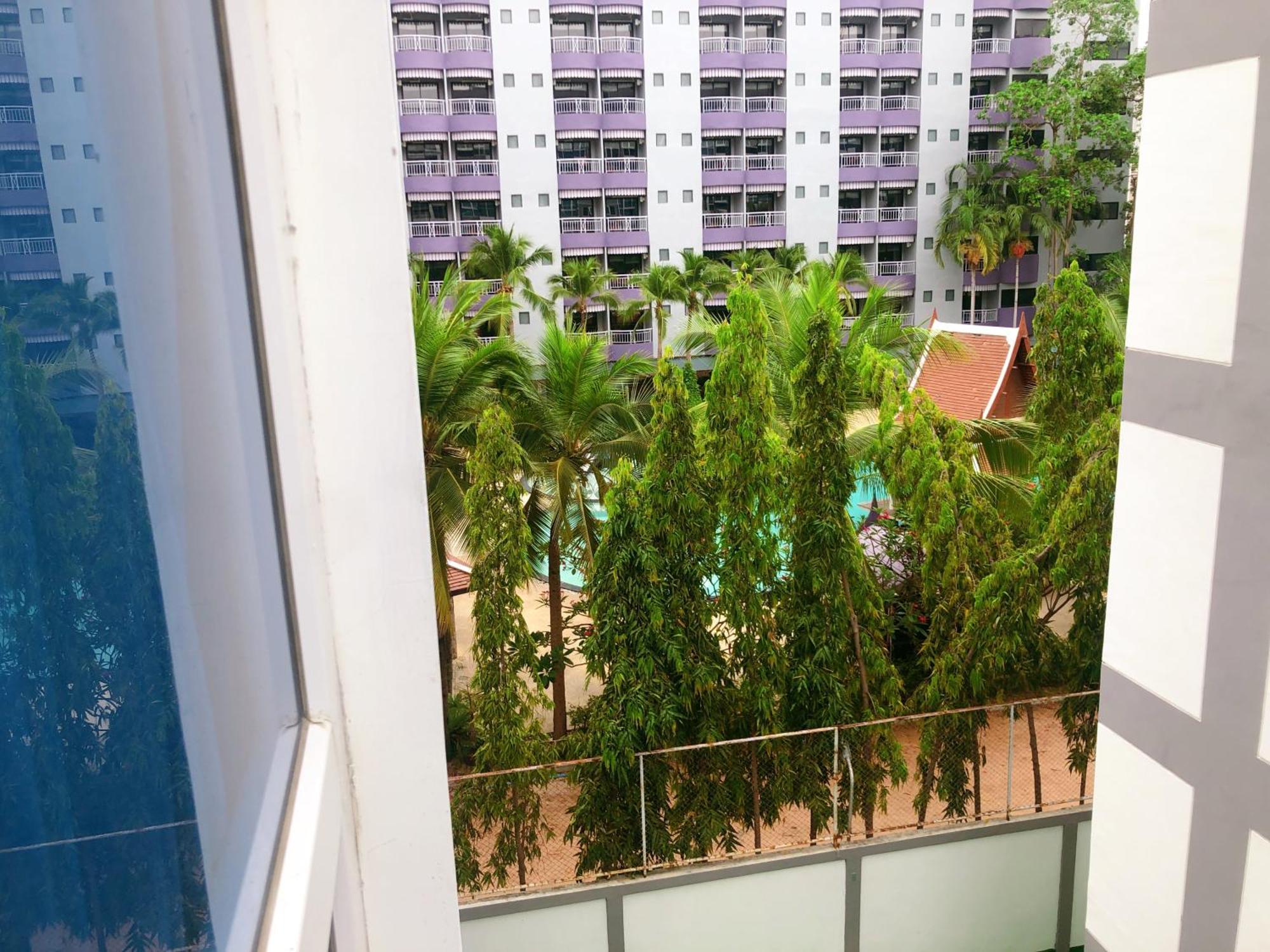 Centara Avenue Residence By Daisy Pattaya 1 Exteriér fotografie